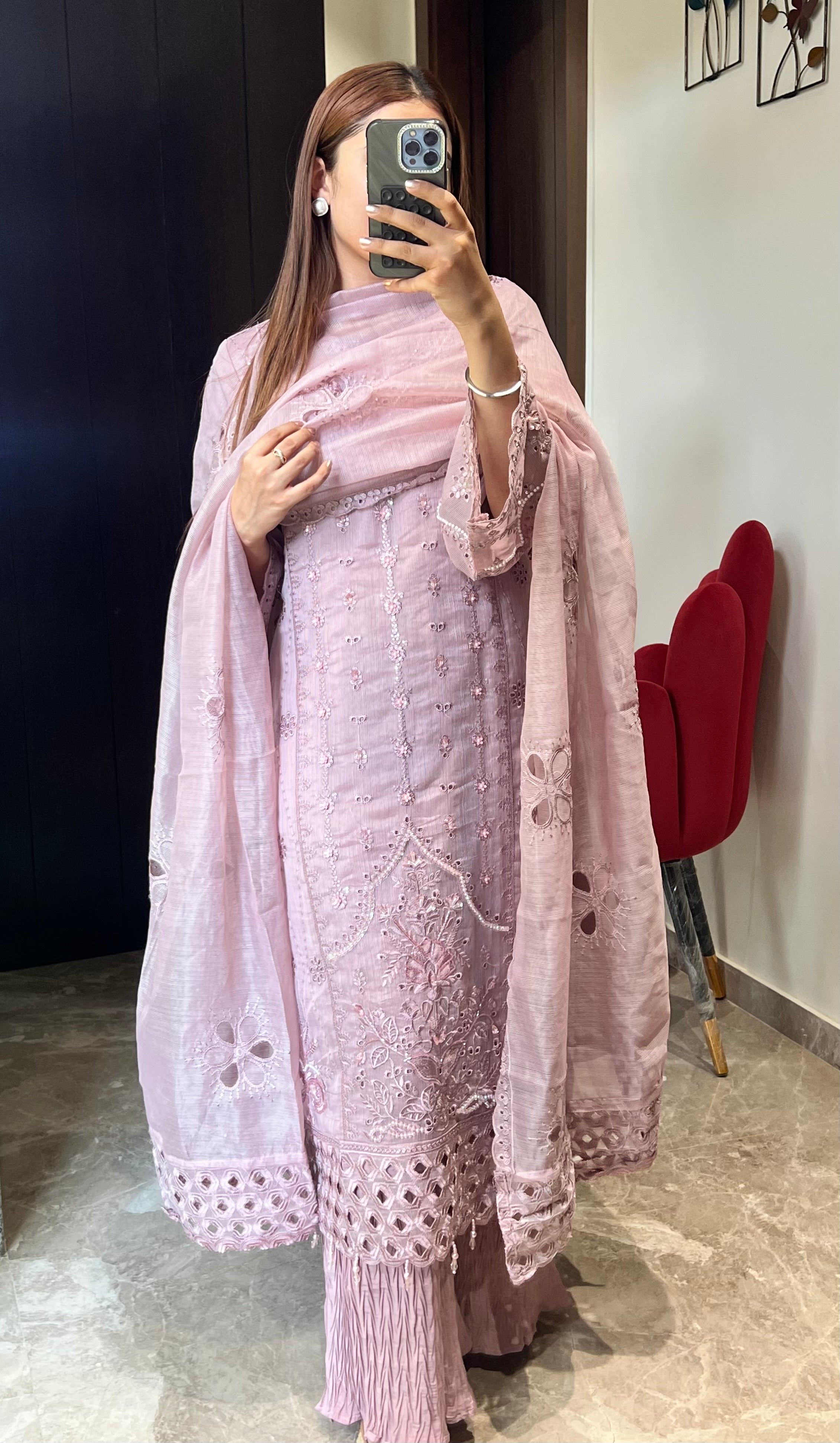 Lilac Noor Pakistani Set